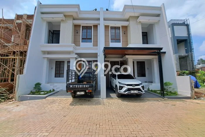 Dijual Rumah 3 Kamar Lokasi Ideal Nyaman dan Strategis di Banyumanik Dijual Rumah 3 Kamar Lokasi Ideal Nyaman dan Strategis di Banyumanik