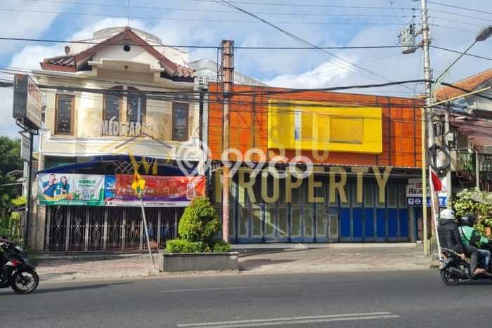 Area Ramai! Komersial Dijual di Mantrijeron untuk Bisnis Luas Bangunan 640m2 Area Ramai! Komersial Dijual di Mantrijeron untuk Bisnis Luas Bangunan 640m2
