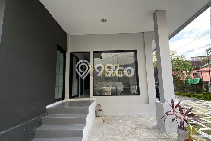 Unit Kost Dijual di Ngemplak dengan 16 Kamar Tidur & Luas Bangunan 300m2 Unit Kost Dijual di Ngemplak dengan 16 Kamar Tidur & Luas Bangunan 300m2