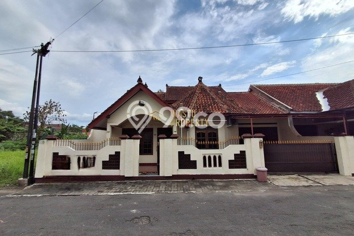 Rumah Modern Cantik 3 KT Bisa Langsung Pindah di Kalasan Rumah Modern Cantik 3 KT Bisa Langsung Pindah di Kalasan