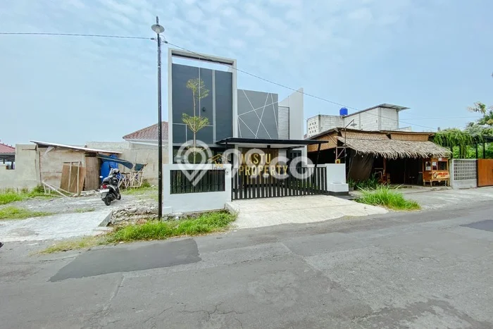 For Sale Rumah 2 Kamar Lokasi Ideal Bagus dan Strategis di Kalasan For Sale Rumah 2 Kamar Lokasi Ideal Bagus dan Strategis di Kalasan