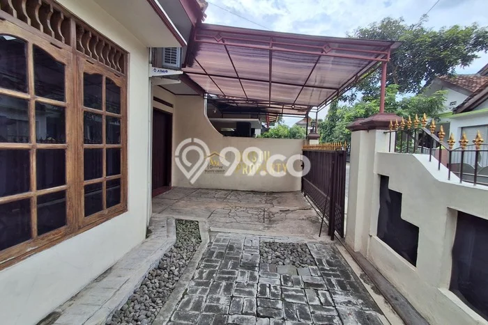 Rumah Modern Cantik 3 KT Bisa Langsung Pindah di Kalasan Rumah Modern Cantik 3 KT Bisa Langsung Pindah di Kalasan