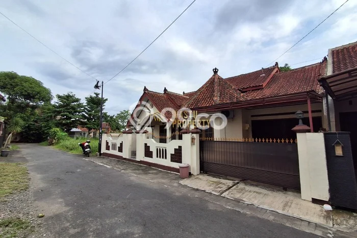 Rumah Modern Cantik 3 KT Bisa Langsung Pindah di Kalasan Rumah Modern Cantik 3 KT Bisa Langsung Pindah di Kalasan