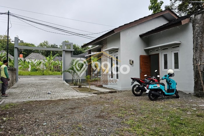 Jual Rumah Harga Miring Kasihan Punya 2 Kamar & LT 107m2 Jual Rumah Harga Miring Kasihan Punya 2 Kamar & LT 107m2