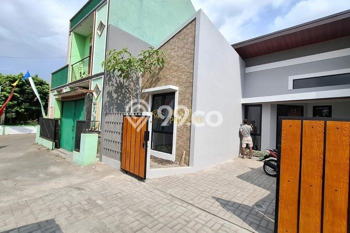 Jual Rumah Strategis Bagus Punya 3 KT di Gamping Sleman SHM Jual Rumah Strategis Bagus Punya 3 KT di Gamping Sleman SHM