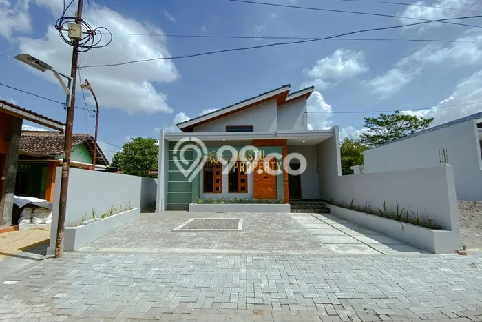 For Sale Rumah 2 Kamar Lokasi Ideal Nyaman dan Strategis di Kalasan For Sale Rumah 2 Kamar Lokasi Ideal Nyaman dan Strategis di Kalasan