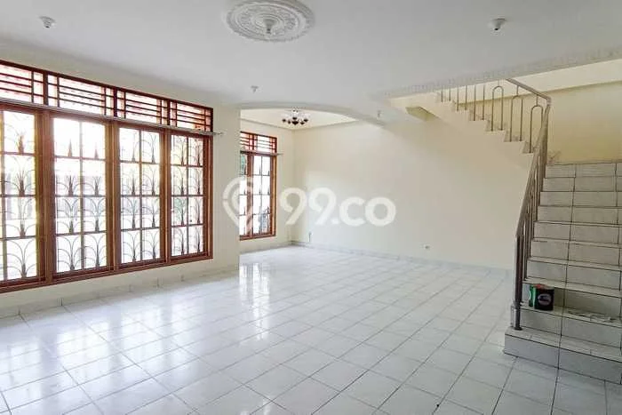 Rumah Kontrakan Jakarta Timur LT 200m2 LB 280m2 Area Pulo Asem Rumah Kontrakan Jakarta Timur LT 200m2 LB 280m2 Area Pulo Asem