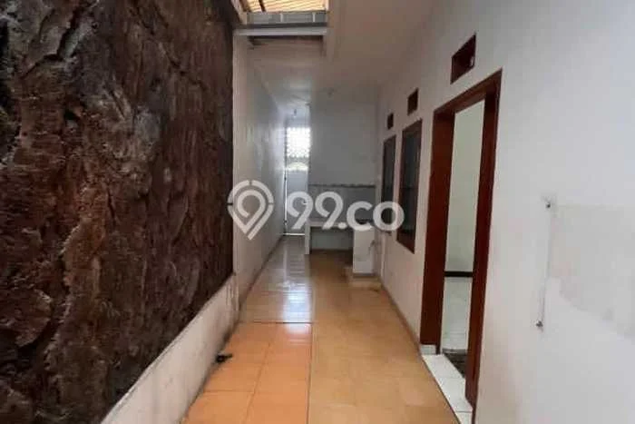 Rumah Cantik Siap Huni Di Duren Sawit Luas 200m2 Lokasi Strategis Rumah Cantik Siap Huni Di Duren Sawit Luas 200m2 Lokasi Strategis