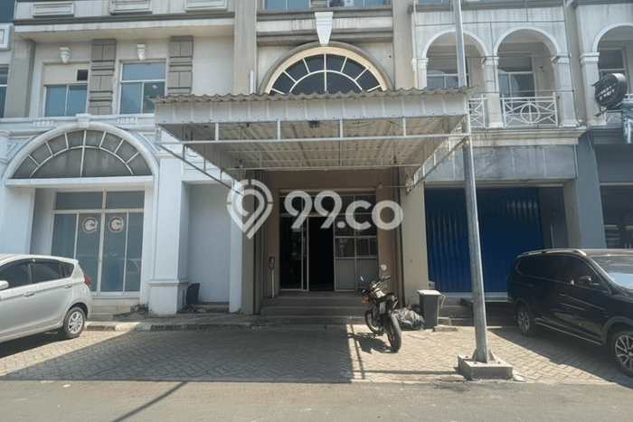 Ruko For Rent di , Luas 162m2m², Area Strategis Ruko For Rent di , Luas 162m2m², Area Strategis