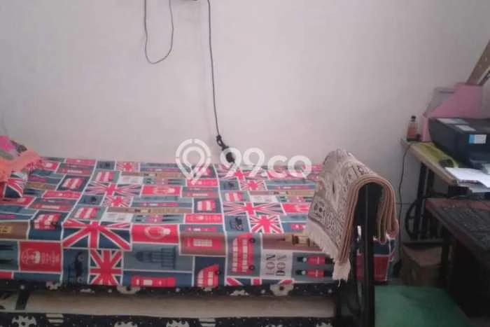 Dijual Segera Kost 7 Kamar, 4 Kamar Mandi di Senen, Jakarta Pusat, Luas 234m2 Dijual Segera Kost 7 Kamar, 4 Kamar Mandi di Senen, Jakarta Pusat, Luas 234m2