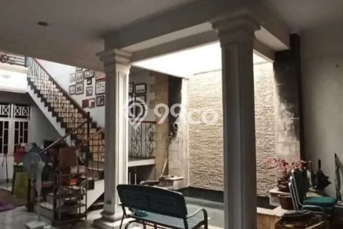 Rumah Elit Modern Tanpa Renovasi di Cawang Jakarta Timur Rumah Elit Modern Tanpa Renovasi di Cawang Jakarta Timur