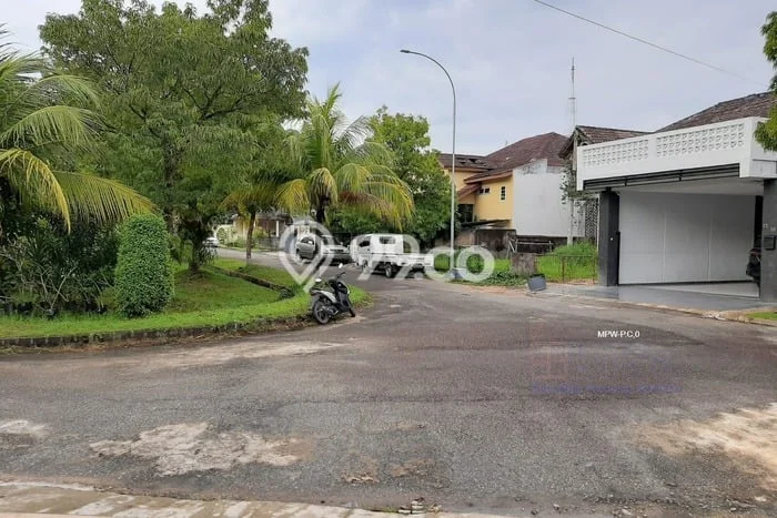 Rumah Strategis Minimalis Lb 680m2 di Sekupang, Batam Rumah Strategis Minimalis Lb 680m2 di Sekupang, Batam