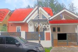 Jual Rumah Eksklusif 2 KT di BSD, Tangerang Jual Rumah Eksklusif 2 KT di BSD, Tangerang