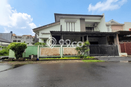 Rumah Luxury Modern Tanpa Renovasi di Pondok Kelapa Jakarta Timur Rumah Luxury Modern Tanpa Renovasi di Pondok Kelapa Jakarta Timur