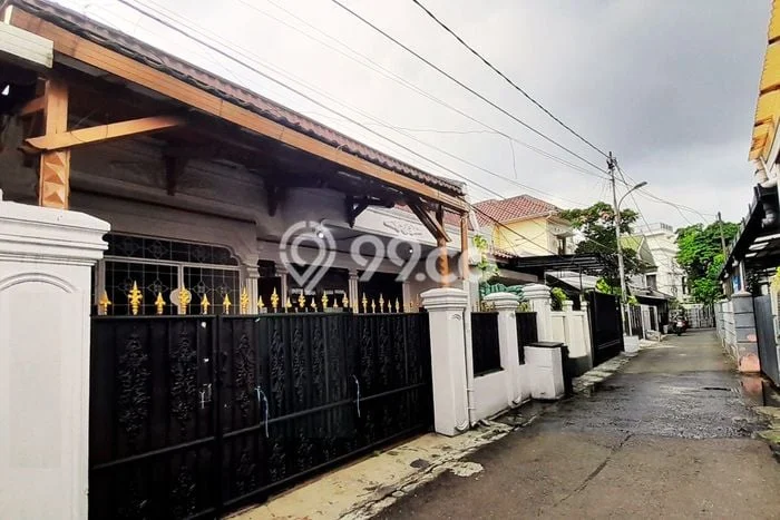 Sewa cepat rumah minimalis lokasi strategis 4 Kamar di Tebet, Jakarta Selatan Sewa cepat rumah minimalis lokasi strategis 4 Kamar di Tebet, Jakarta Selatan