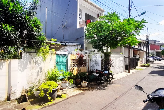 Hunian Nyaman Asri 2 KT Siap Huni di Pondok Kelapa Jakarta Timur Hunian Nyaman Asri 2 KT Siap Huni di Pondok Kelapa Jakarta Timur