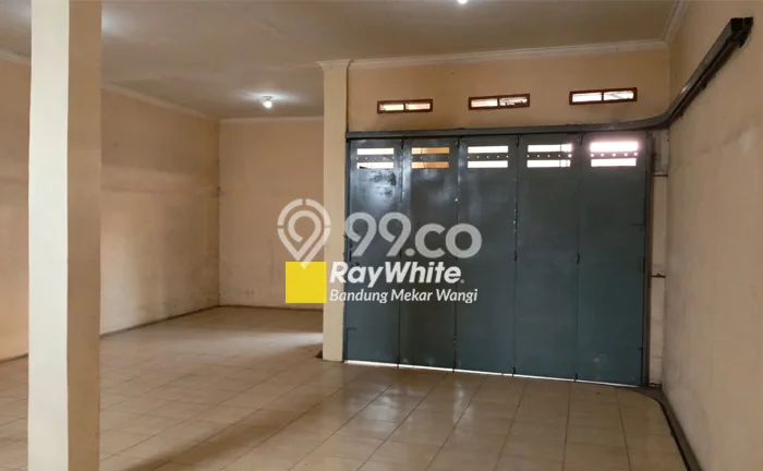 Rumah Minimalis 3 KT LT 165m2 di Bandung Kota Rumah Minimalis 3 KT LT 165m2 di Bandung Kota