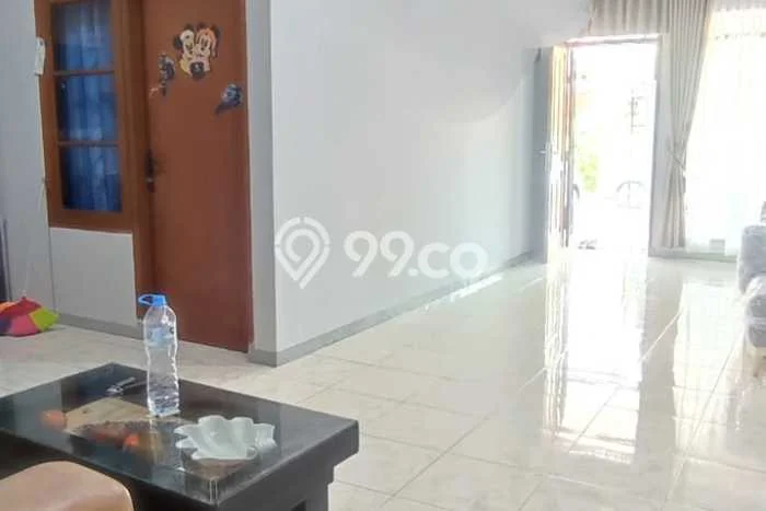 Dijual Hunian Rumah Terawat 3 KT di Taman Kopo Indah, Bandung Dijual Hunian Rumah Terawat 3 KT di Taman Kopo Indah, Bandung