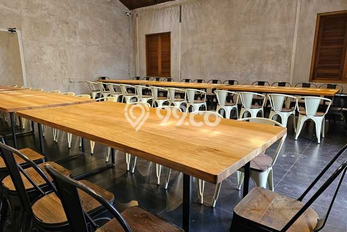 Untuk Dijual! Komersial di Pungkur Bandung LT 528m2 / LB 720m2 Kawasan Strategis Untuk Dijual! Komersial di Pungkur Bandung LT 528m2 / LB 720m2 Kawasan Strategis
