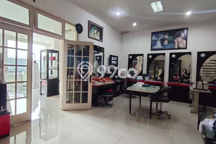 Unit Komersial Disewakan di Bandung Kawasan Strategis Harga Kompetitif Unit Komersial Disewakan di Bandung Kawasan Strategis Harga Kompetitif