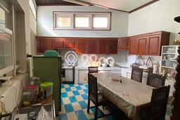 For Sale! Luxury House LT 662m2 Desain Elegan di Riau For Sale! Luxury House LT 662m2 Desain Elegan di Riau