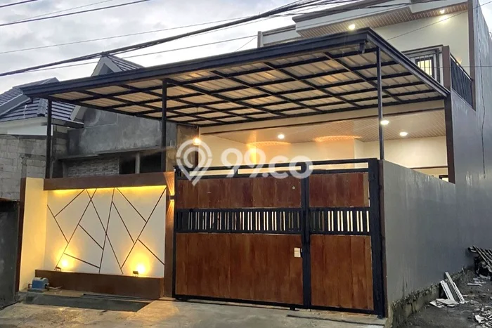 Hunian Cantik Modern Lb 90m2 di Tembalang, Semarang Hunian Cantik Modern Lb 90m2 di Tembalang, Semarang