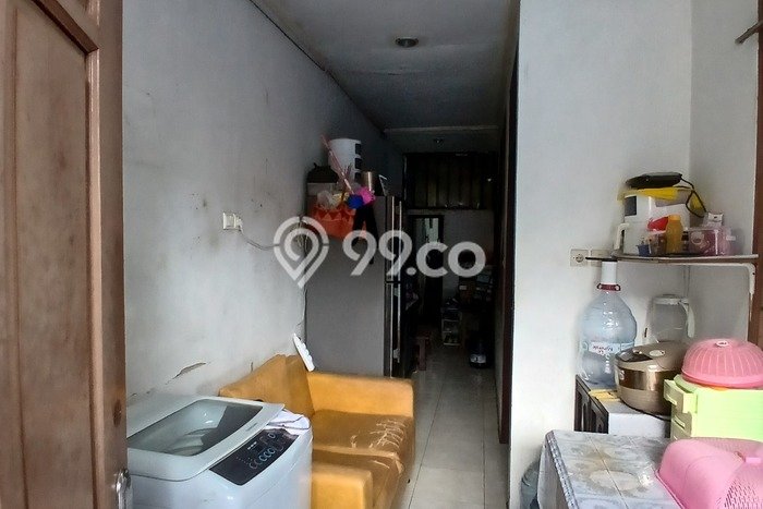 Unit Kost Dijual di Kebayoran Lama dengan 11 Kamar Tidur & Luas Bangunan 200m2 Unit Kost Dijual di Kebayoran Lama dengan 11 Kamar Tidur & Luas Bangunan 200m2