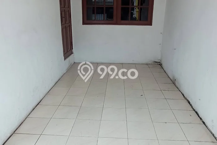 Disewakan Rumah Murah di Pulo Asem Jakarta Timur dengan 4 KT Disewakan Rumah Murah di Pulo Asem Jakarta Timur dengan 4 KT