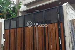 Jual Rumah Eksklusif 3 KT di Pondok Kelapa, Jakarta Timur Jual Rumah Eksklusif 3 KT di Pondok Kelapa, Jakarta Timur
