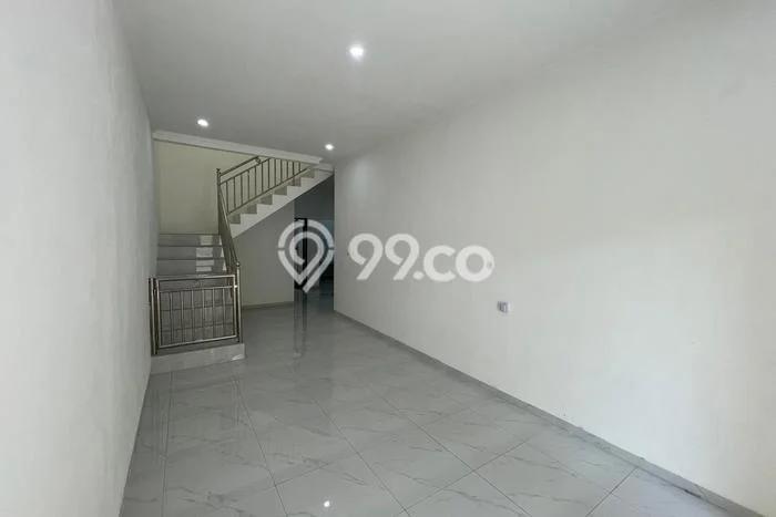 Jual Rumah Eksklusif 3 KT di Pondok Bambu, Jakarta Timur Jual Rumah Eksklusif 3 KT di Pondok Bambu, Jakarta Timur