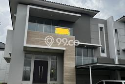 Rumah Elit LB 447m2 Siap Huni Desain Elegan di Golf Island, Jakarta Utara Rumah Elit LB 447m2 Siap Huni Desain Elegan di Golf Island, Jakarta Utara