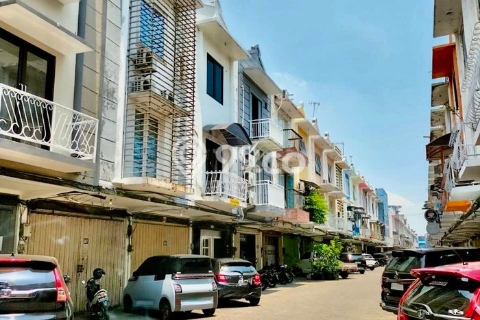 Unit Ruko Strategis di Sukolilo, Surabaya Potensi Cuan Besar Unit Ruko Strategis di Sukolilo, Surabaya Potensi Cuan Besar