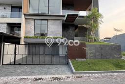 Dijual Rumah Mewah Elegan Dengan View Eksklusif di Citraland, Surabaya Dijual Rumah Mewah Elegan Dengan View Eksklusif di Citraland, Surabaya
