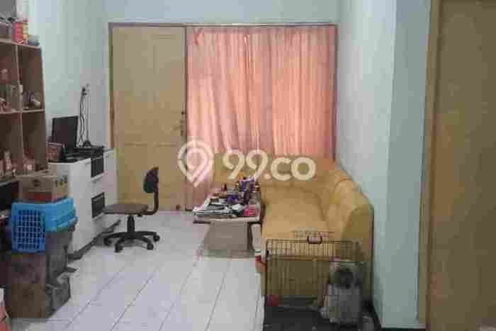 Dijual Hunian Rumah Terawat 3 KT di Kutisari, Surabaya Dijual Hunian Rumah Terawat 3 KT di Kutisari, Surabaya