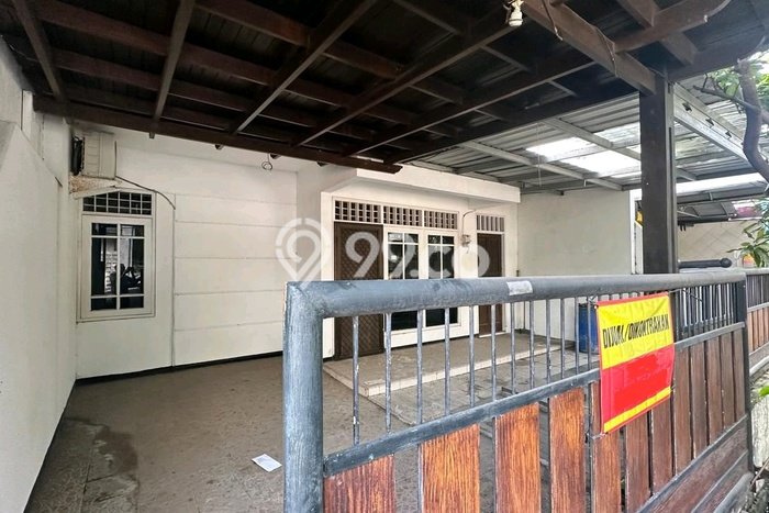 For Sale Rumah 2 Kamar Lokasi Strategis Bagus dan Strategis di Sidoarjo For Sale Rumah 2 Kamar Lokasi Strategis Bagus dan Strategis di Sidoarjo