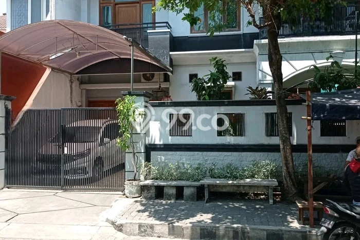 Hunian Mewah Dijual LT 280m2 di Mulyorejo, Surabaya Hunian Mewah Dijual LT 280m2 di Mulyorejo, Surabaya