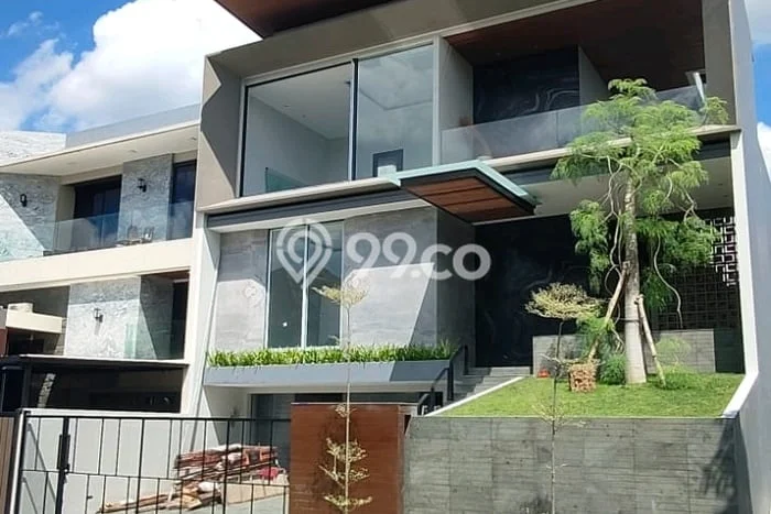 Ready to Use! Luxury House LT 600m2 Desain Modern di Citraland Ready to Use! Luxury House LT 600m2 Desain Modern di Citraland