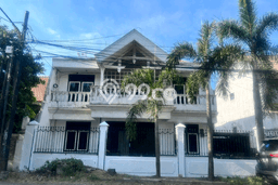 Jual Rumah Modern 8 KT di Ketintang, Surabaya Jual Rumah Modern 8 KT di Ketintang, Surabaya