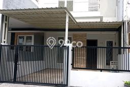 Hunian Cantik Minimalis Lb 132m2 di Dukuh Pakis, Surabaya Hunian Cantik Minimalis Lb 132m2 di Dukuh Pakis, Surabaya