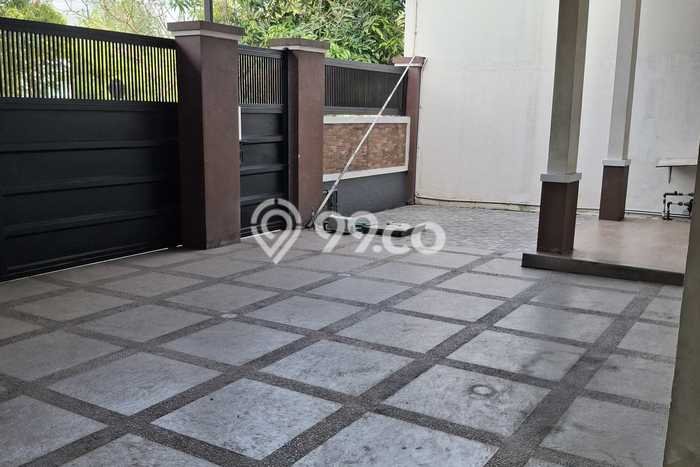 Best Deal Hunian Premium Ideal dan Luas di Wiyung, Surabaya Best Deal Hunian Premium Ideal dan Luas di Wiyung, Surabaya
