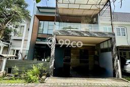 Dijual Rumah Luas Megah Dengan View Eksklusif di Citraland, Surabaya Dijual Rumah Luas Megah Dengan View Eksklusif di Citraland, Surabaya