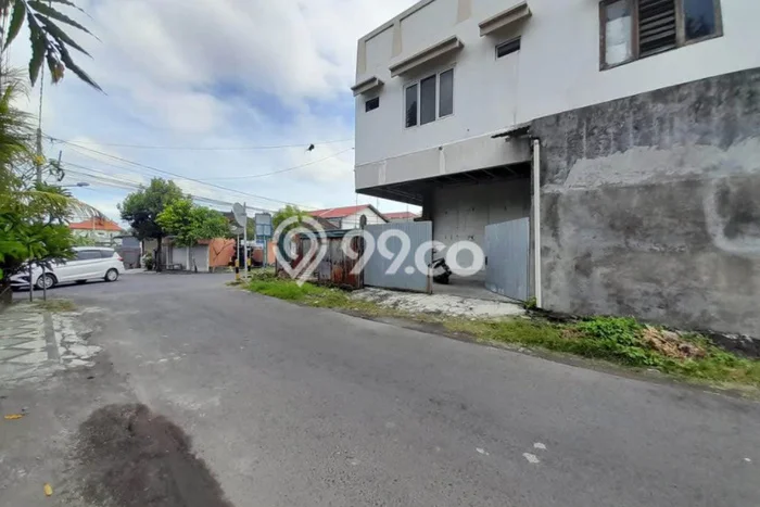 KAWASAN BISNIS! Ruko di , Luas 385m2m², Lokasi Premium KAWASAN BISNIS! Ruko di , Luas 385m2m², Lokasi Premium