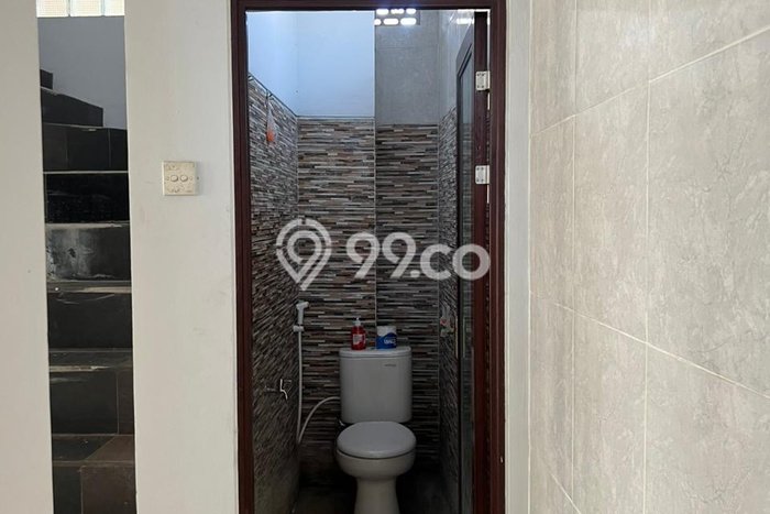 Ruko Bagus LT 195m2 LB 468m2 Dijual di Denpasar Barat Denpasar Ruko Bagus LT 195m2 LB 468m2 Dijual di Denpasar Barat Denpasar