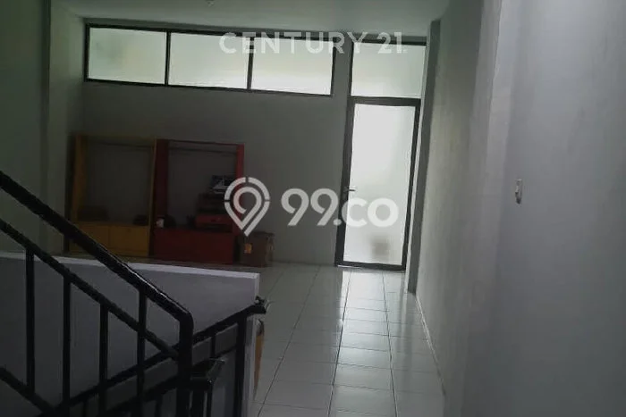 Unit Ruko Dijual di Jakarta Utara LT 60m2 & LB 300m2 Unit Ruko Dijual di Jakarta Utara LT 60m2 & LB 300m2