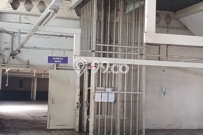 Lokasi Strategis! Dijual Pabrik Bisnis di Karawaci, Tangerang Kondisi Baik Lokasi Strategis! Dijual Pabrik Bisnis di Karawaci, Tangerang Kondisi Baik