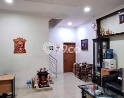 Rumah Mewah LB 550m2 Siap Huni Desain Elegan di Jelambar, Jakarta Barat Rumah Mewah LB 550m2 Siap Huni Desain Elegan di Jelambar, Jakarta Barat