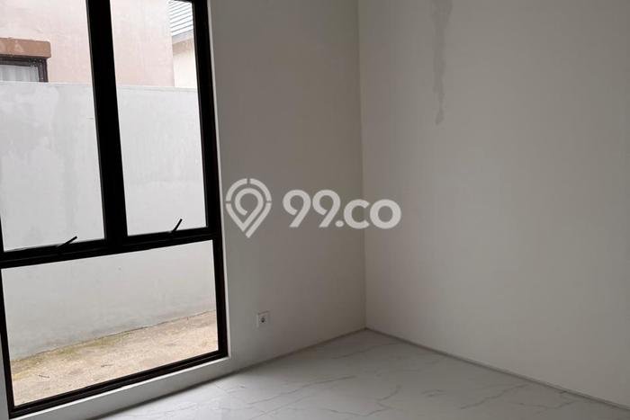 Siap Huni Rumah Mewah 5 Kamar di Gading Serpong Dekat ke Mana Pun Siap Huni Rumah Mewah 5 Kamar di Gading Serpong Dekat ke Mana Pun