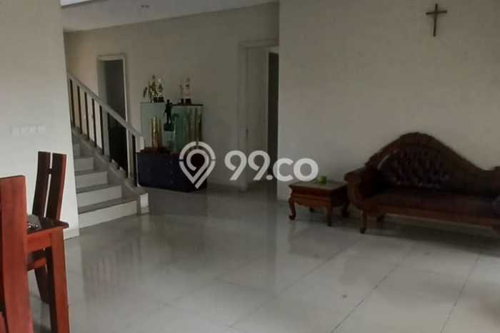 Dijual Rumah Premium dengan Fasilitas Sekitar Komplit di Tangerang, Tangerang Dijual Rumah Premium dengan Fasilitas Sekitar Komplit di Tangerang, Tangerang