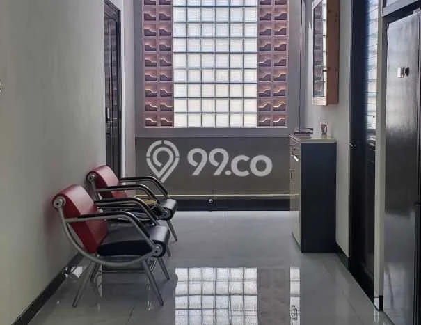 Hunian Mewah LB 700m2 Siap Huni Desain Elegan di Kalideres, Jakarta Barat Hunian Mewah LB 700m2 Siap Huni Desain Elegan di Kalideres, Jakarta Barat