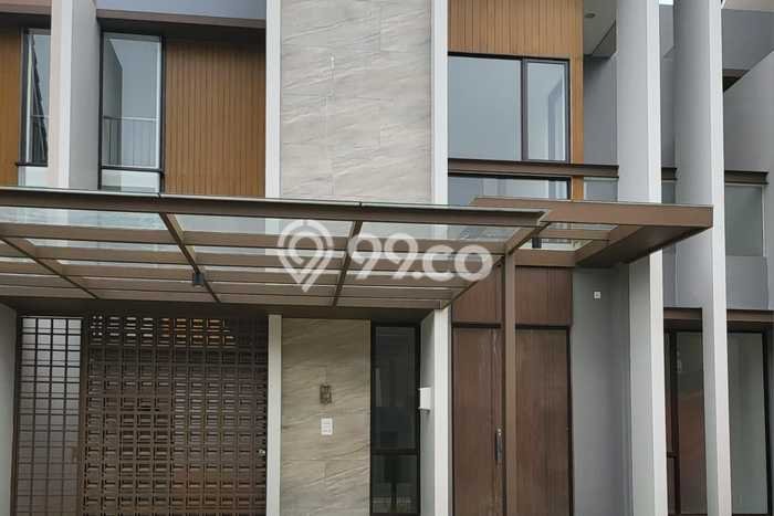 Siap Huni Rumah Mewah 5 Kamar di Gading Serpong Dekat ke Mana Pun Siap Huni Rumah Mewah 5 Kamar di Gading Serpong Dekat ke Mana Pun